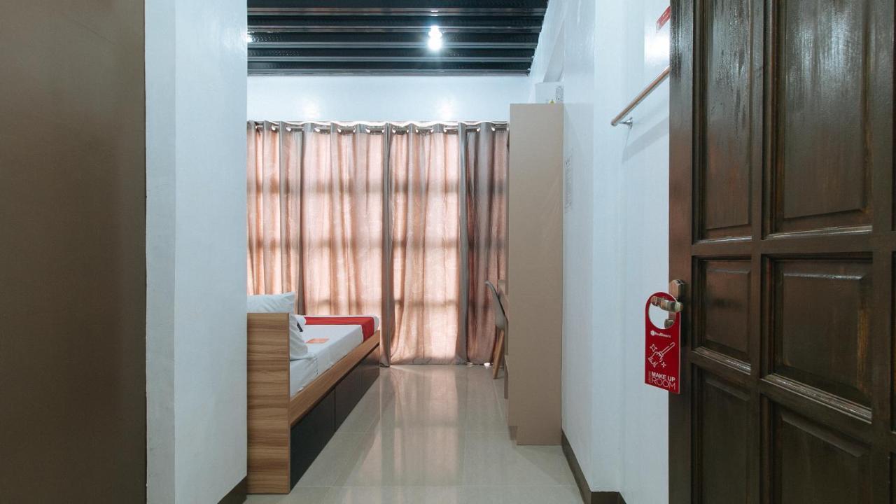 Reddoorz Near Iloilo International Airport Hotel Cabatuan Eksteriør billede