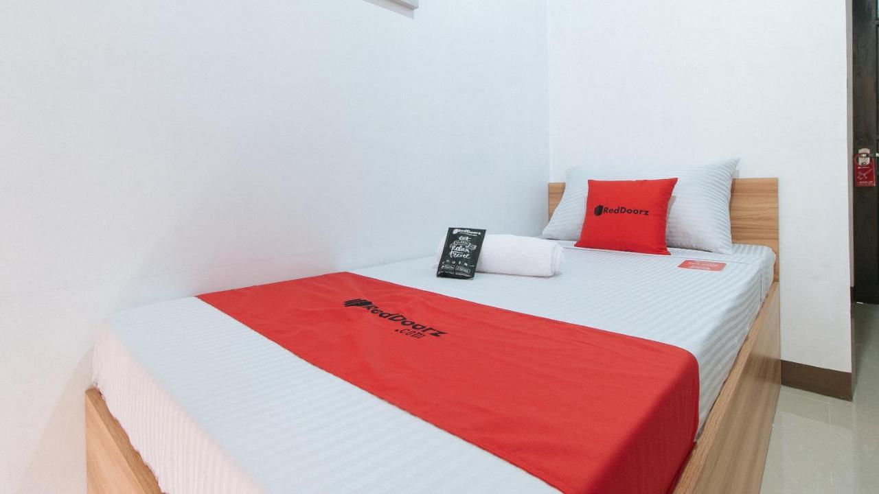 Reddoorz Near Iloilo International Airport Hotel Cabatuan Eksteriør billede